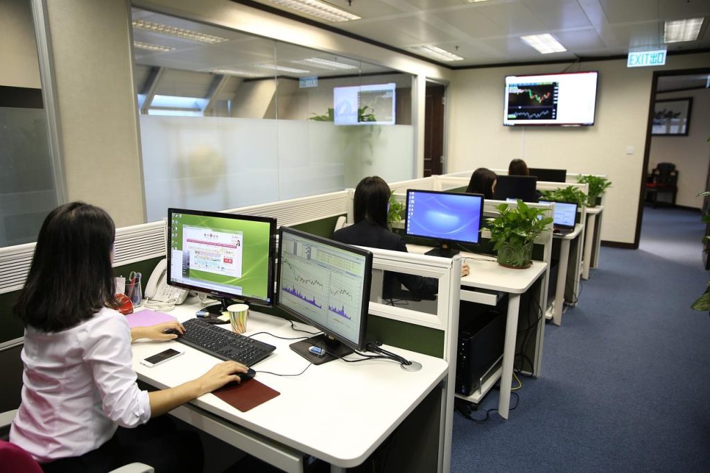 Ons team Hoofddorp stad vol mogelijkheden voor werkzoekenden en expats met banen in technologie, logistiek en gezondheidszorg